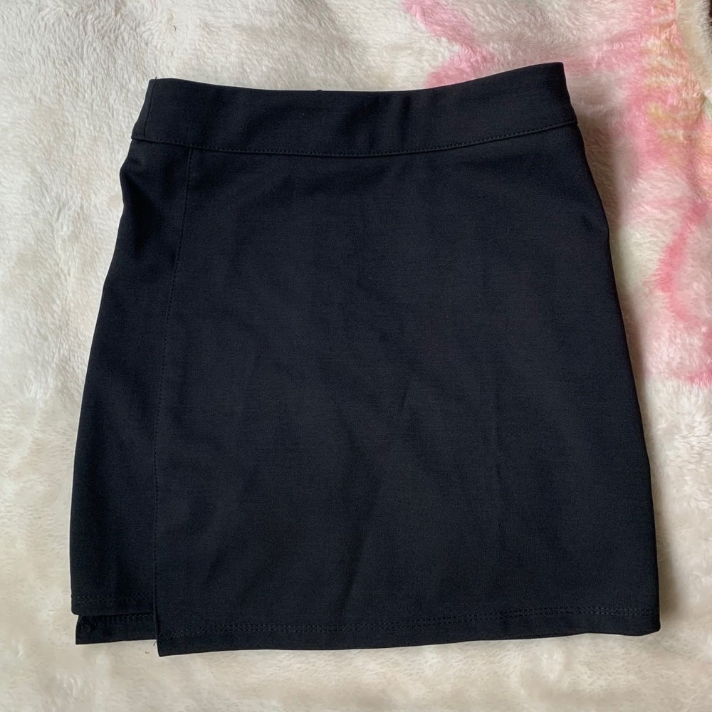 Black mini skirt